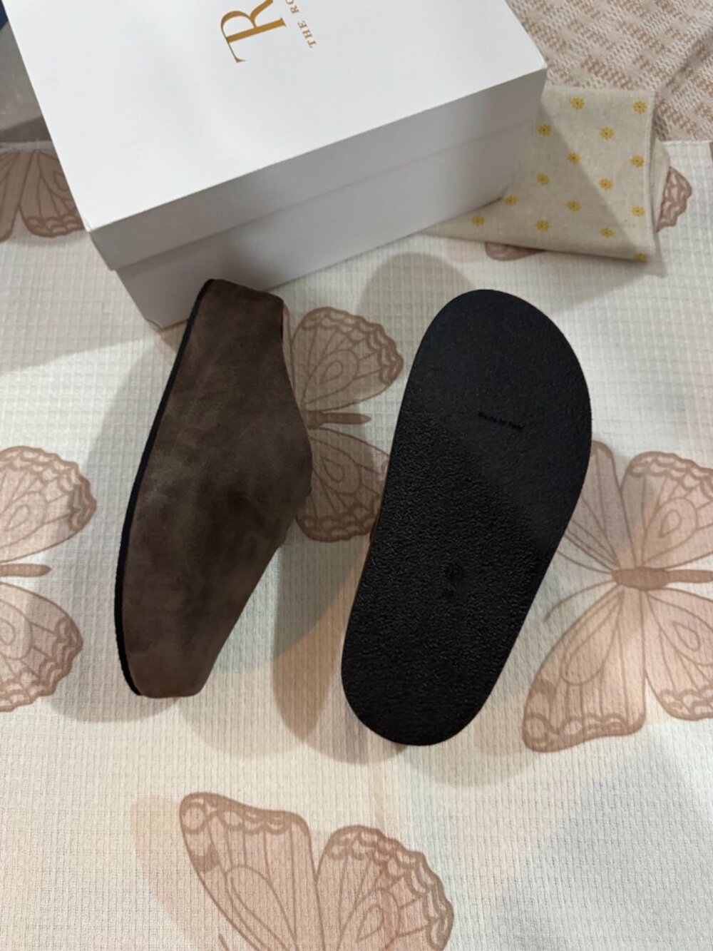 THE ROW Hudson Suede Closed-Toe Mules - Picture 5 of 9